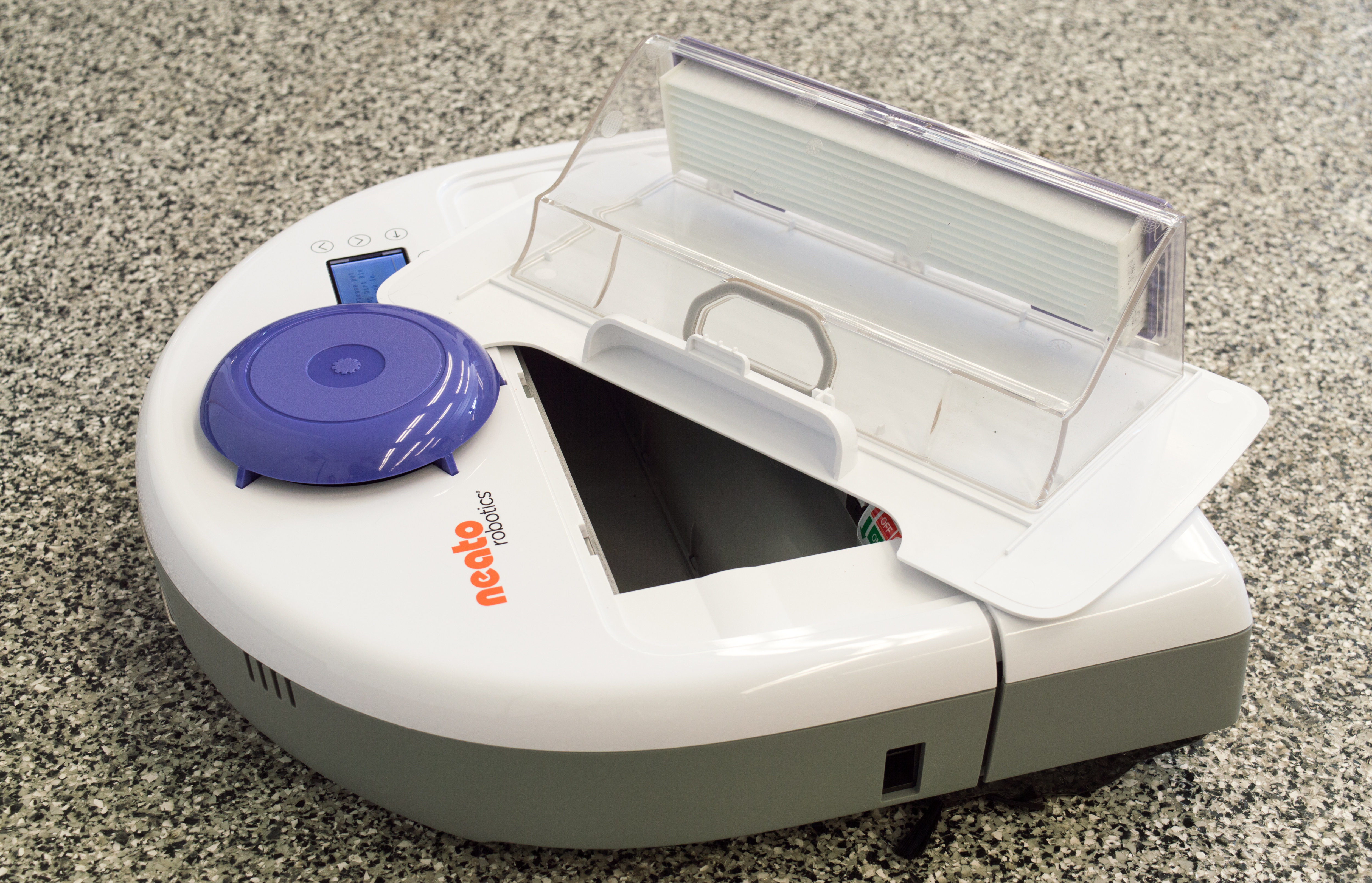 Neato Botvac 80 Robot Vacuum Cleaner Review Robot Vacuums