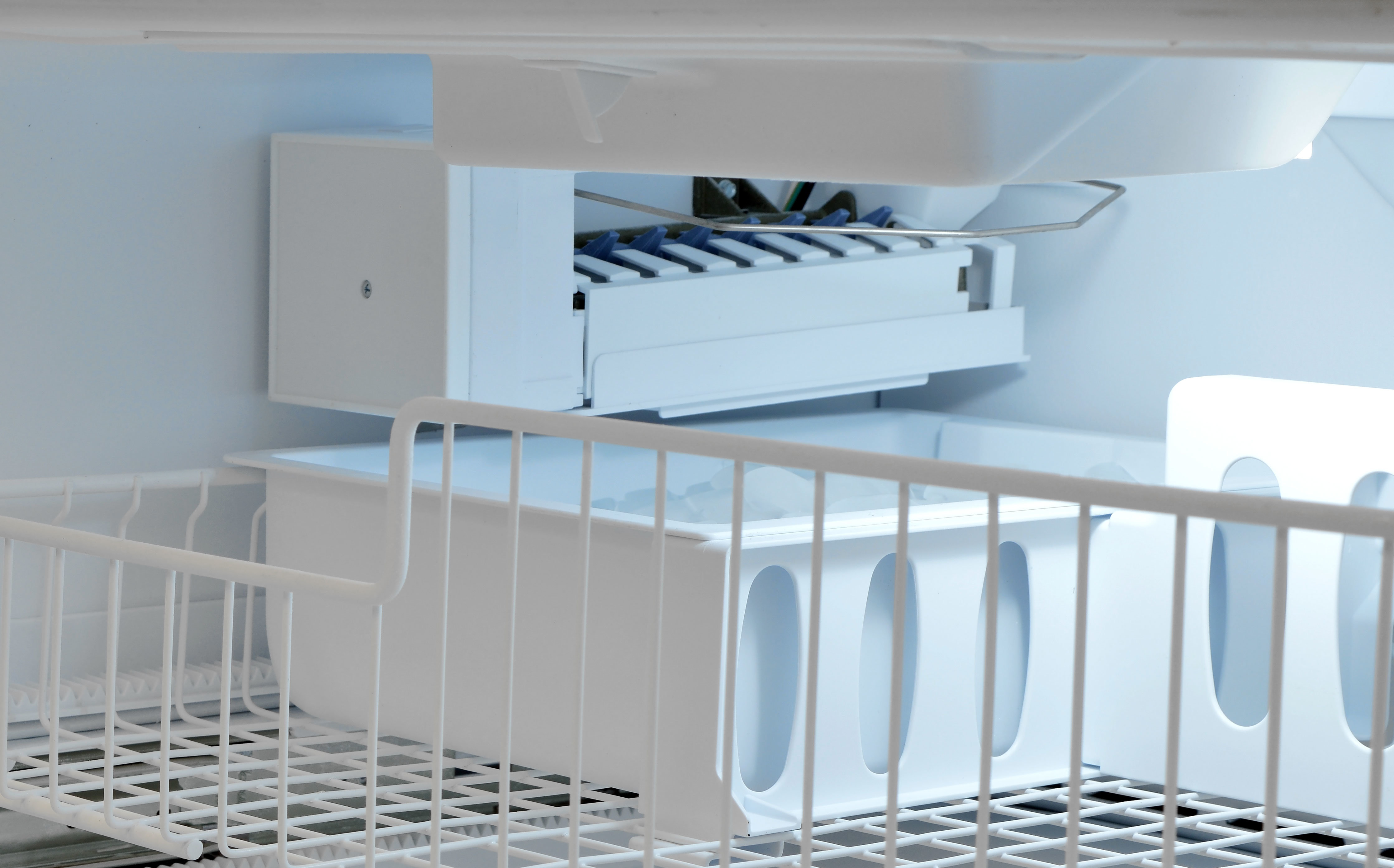 Whirlpool WRF535SMBM Refrigerator Review Refrigerators