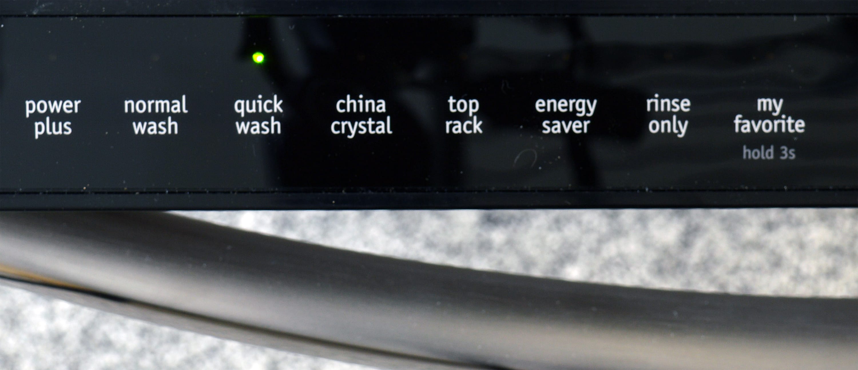 Frigidaire Gallery FGID2466QF Dishwasher Review Dishwashers