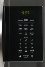 Frigidaire FGMV175QF Controls