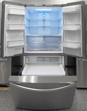 Kenmore Elite 74025 Interior
