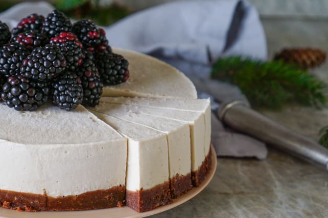 Raw vegan cheesecake