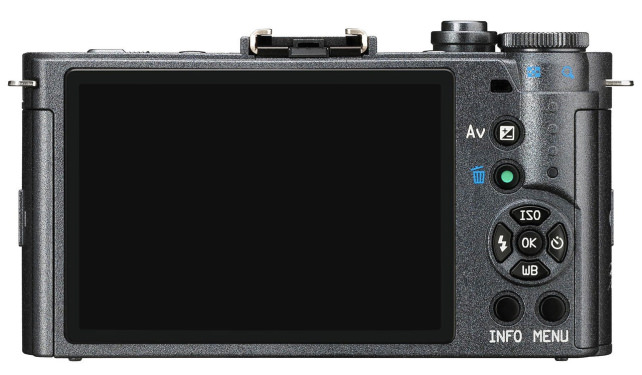 PENTAX-Q-S1-BACK.jpg