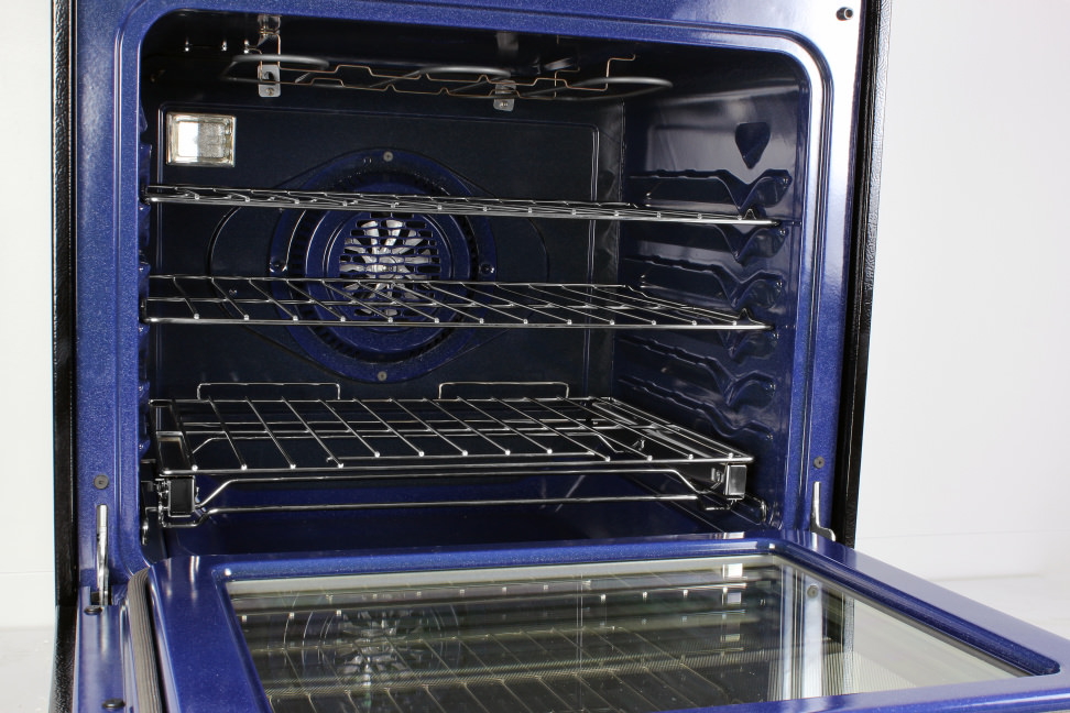 Electrolux-EI30IF40LSB-cavity.jpg