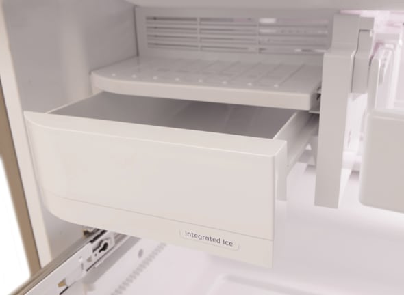 Ice Maker Photo