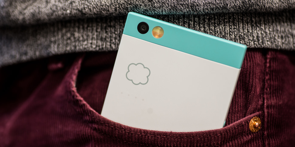 Nextbit Robin in Pocket