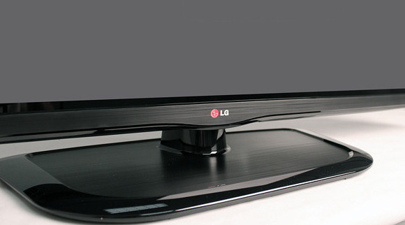s600x400_LG-PN6500-Stand.jpg