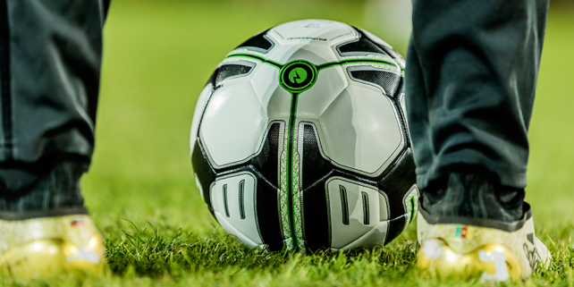 Adidas miCoach Smart Soccer Ball
