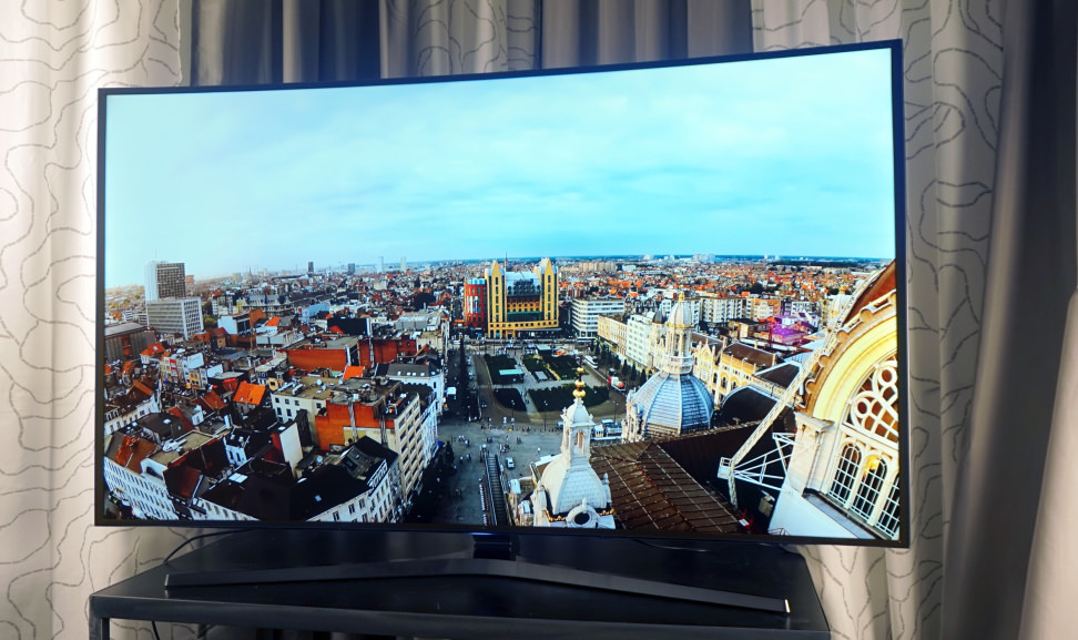 Samsung UN65JS9000 Front