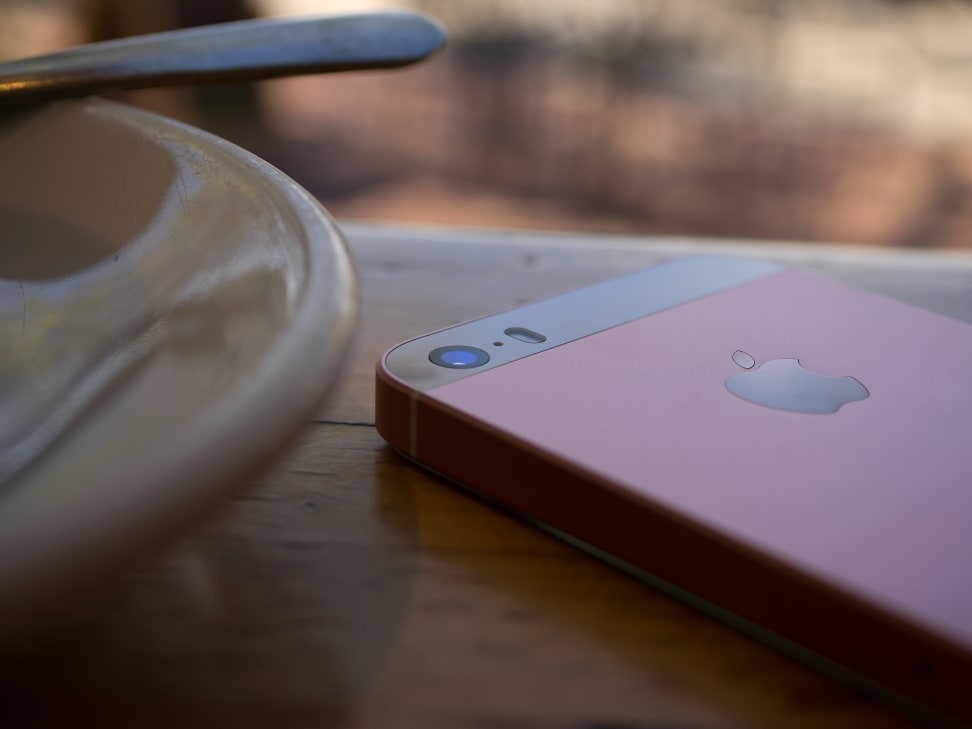 Apple iPhone SE Primary Camera