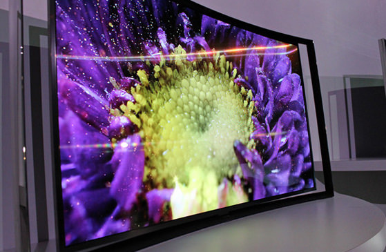 samsung curved oled medium.jpg