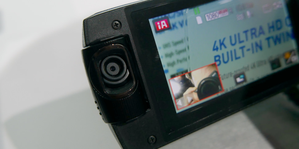 PANASONIC-WX970-FI-DESIGN-SUB-CAM.jpg