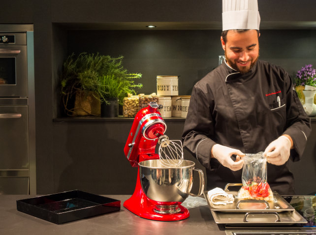 stand-mixer-chef.jpg
