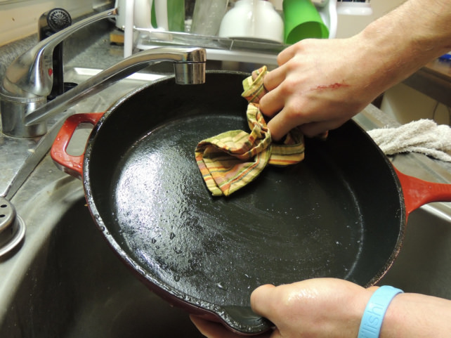 Cleaning Cast Iron