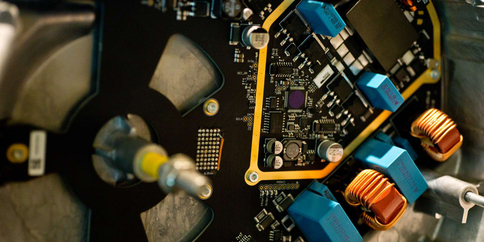 devialet-phantom-fi-board.jpg