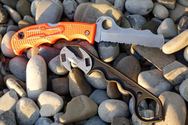 Spyderco Assist & Leatherman Z-Rex