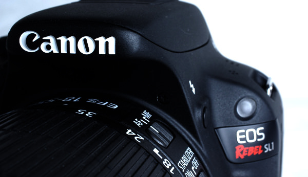 CANON-REBEL-SL1-CANON-LOGO.jpg