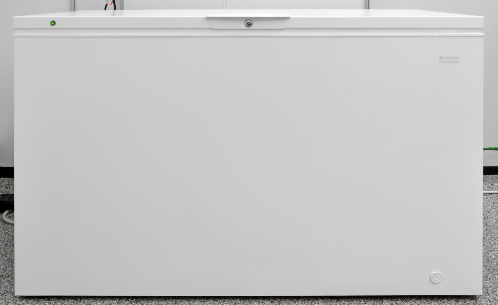 Frigidaire FFFC16M5QW Front