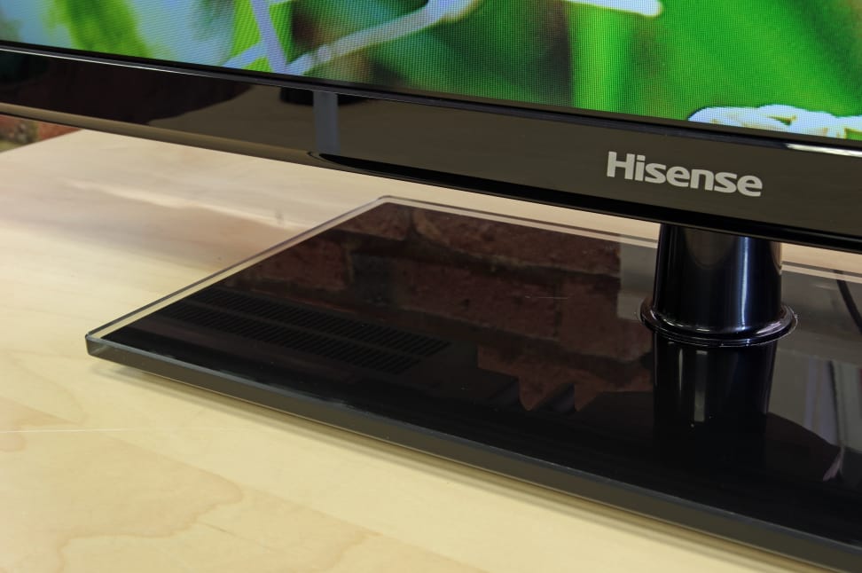 Hisense-32H3-stand.jpg