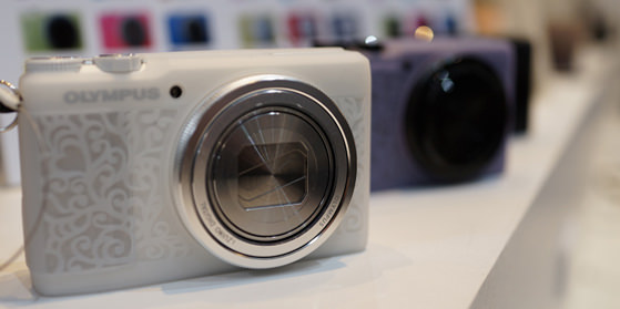 OLYMPUS-XZ-10-FI-HERO_resize.jpg