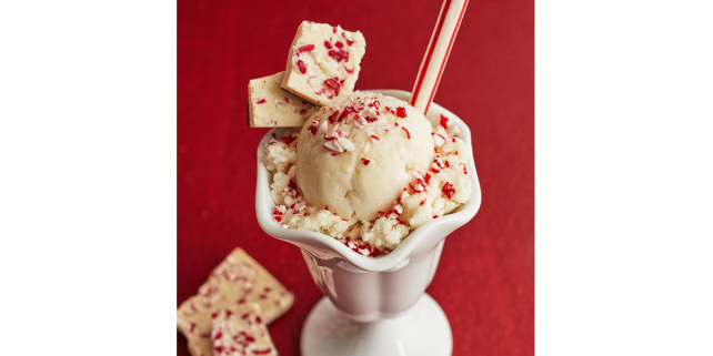 Porcelain ice cream dish