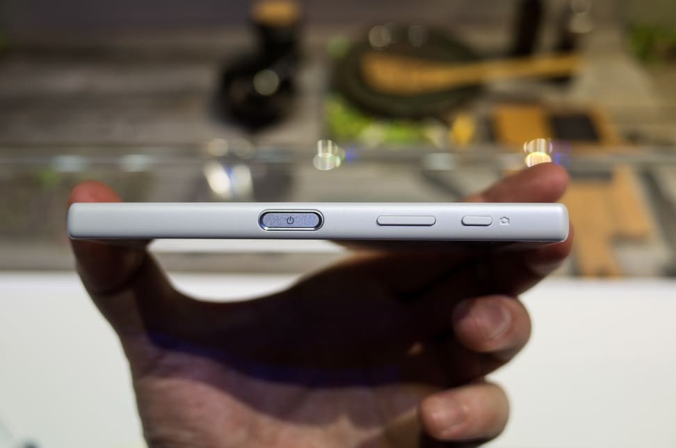 Sony Xperia Z5 – Power Button