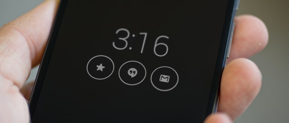 motorola-moto-x-2014-review-design-active-notification-1.jpg