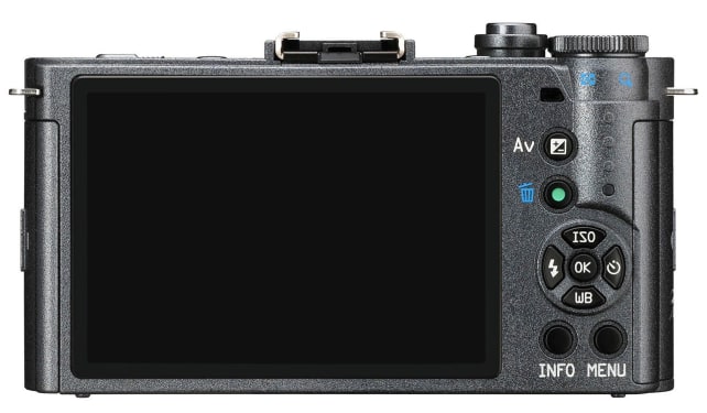 PENTAX-Q-S1-BACK.jpg
