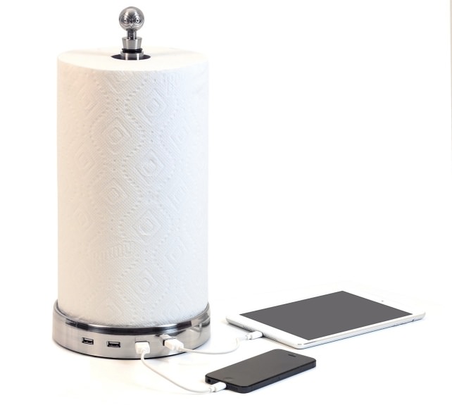 towlhub with chargers.jpg