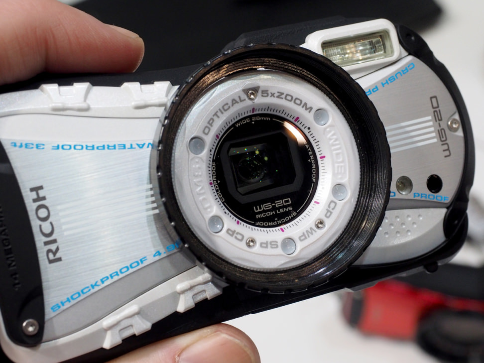 Ricoh-WG-20-Lens.jpg